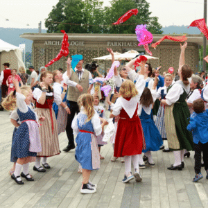 Kinder & Jugend / Enfant et adolescent